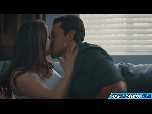 ❤️ Romantikong pakikipagtalik sa isang magandang busty na ina ☑ Sex video sa amin ☑